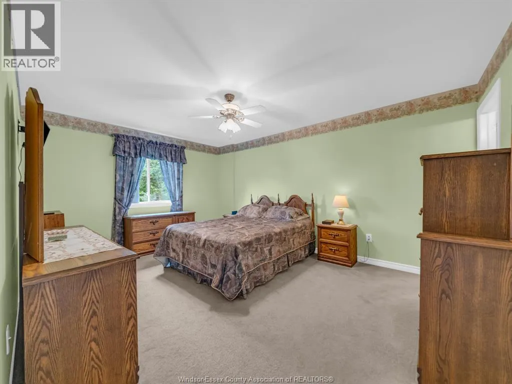 74 GOSFIELD TOWNLINE West