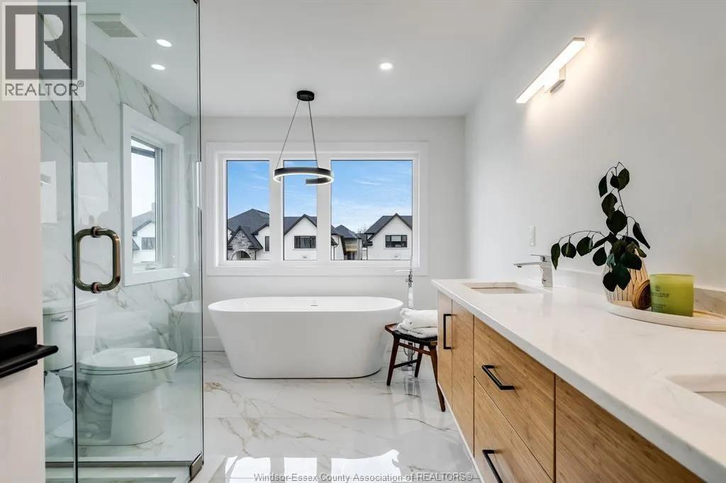 225 Cowan COURT