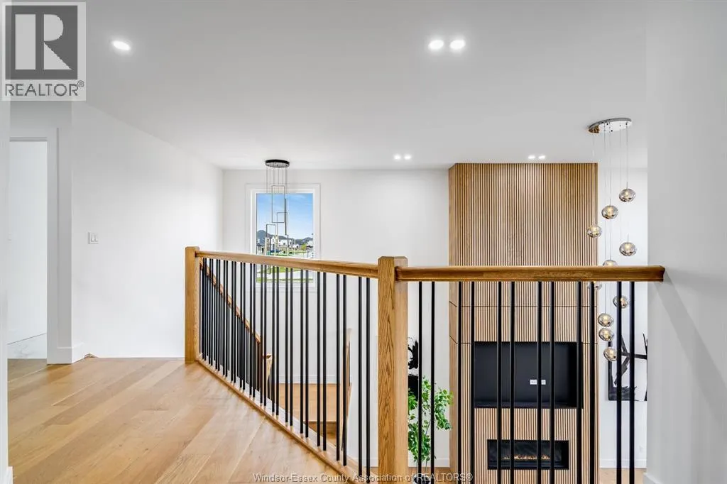 225 Cowan COURT
