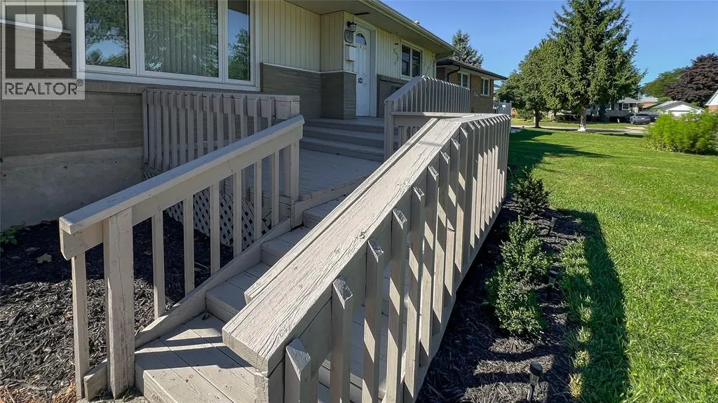 144 GREY CRESCENT