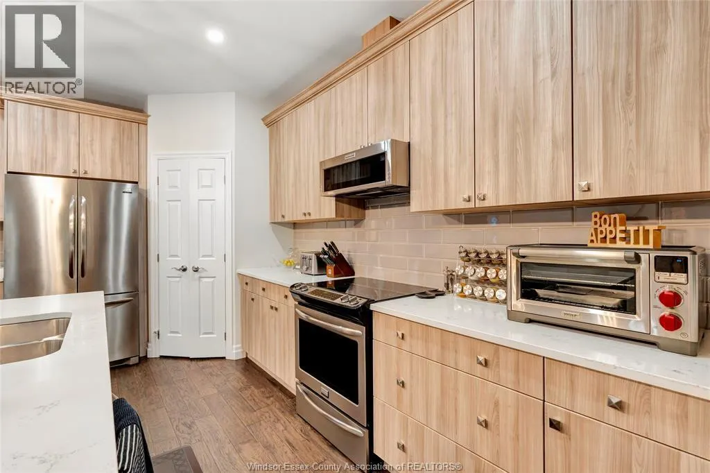 67 RED OAK