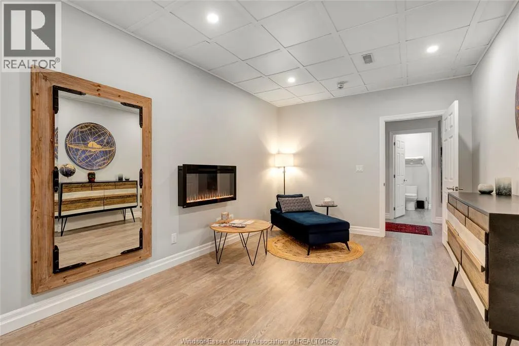 67 RED OAK