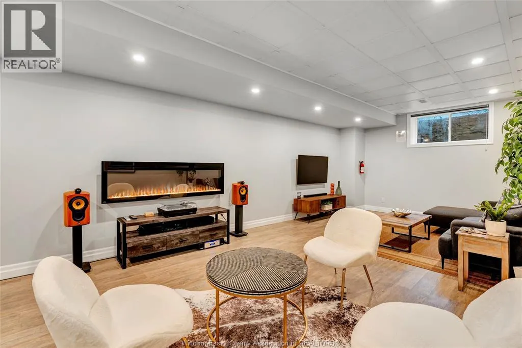 67 RED OAK