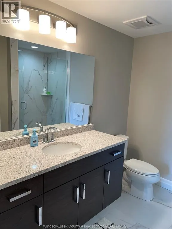5840 NEWMAN Unit# 208