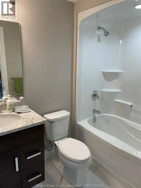 5840 NEWMAN Unit# 208