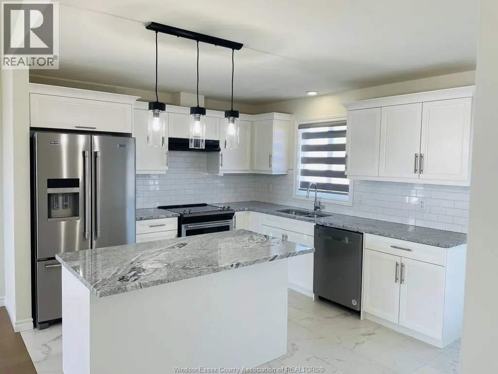 393 MULBERRY LANE
