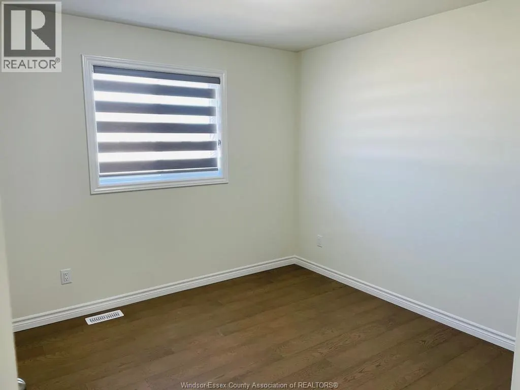 393 MULBERRY LANE