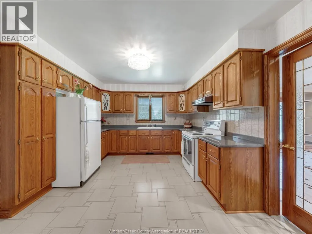 4155 MANNING ROAD