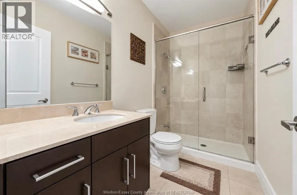 201 FRONT STREET North Unit# 904
