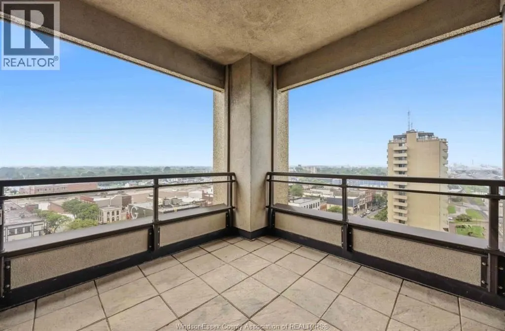 201 FRONT STREET North Unit# 904
