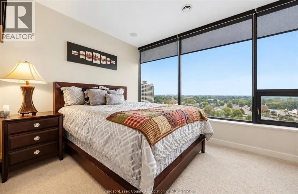 201 FRONT STREET North Unit# 904