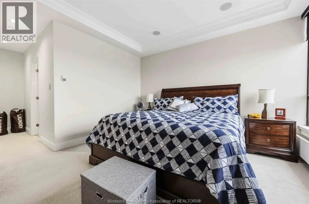 201 FRONT STREET North Unit# 904