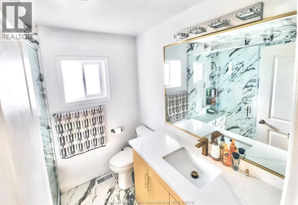 684 TALBOT ROAD Unit# MAIN