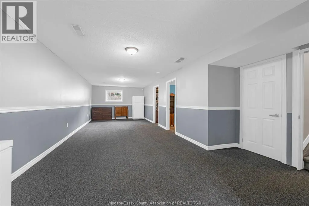 3 Carter AVENUE