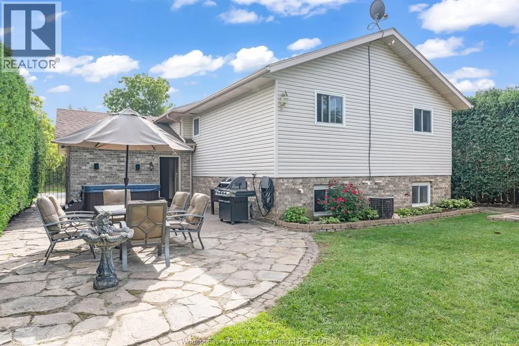 3 Carter AVENUE