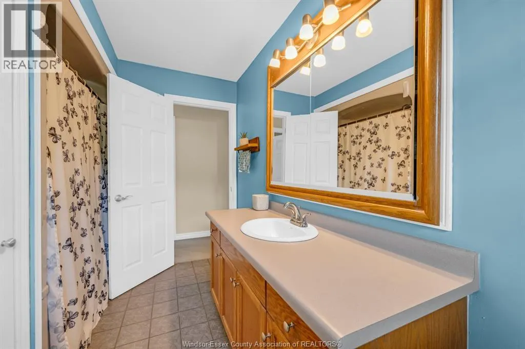 3 Carter AVENUE
