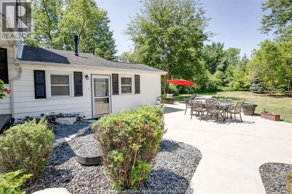 6239 HOLDEN ROAD