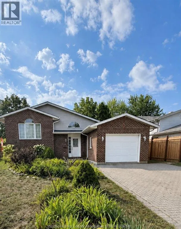 5 ALLEN COURT