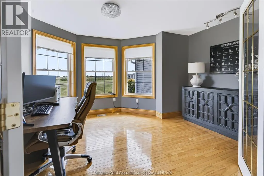 1951 Brigden ROAD