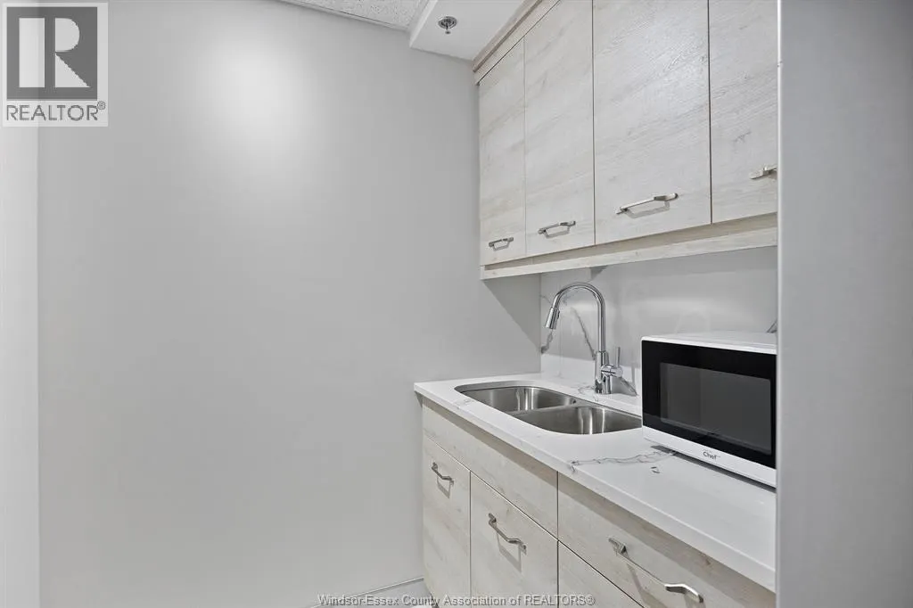 5895 ELLIS STREET Unit# 203