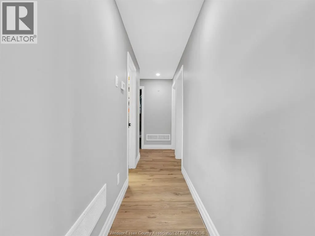 54 REDWOOD Unit# A,B