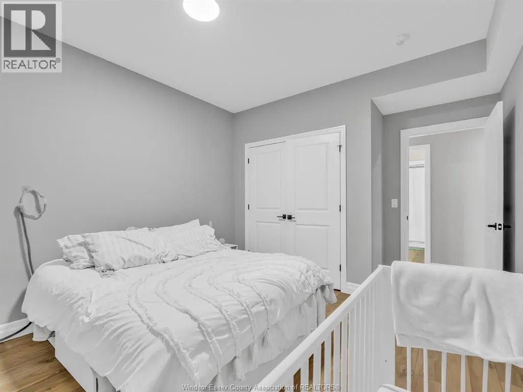 54 REDWOOD Unit# A,B
