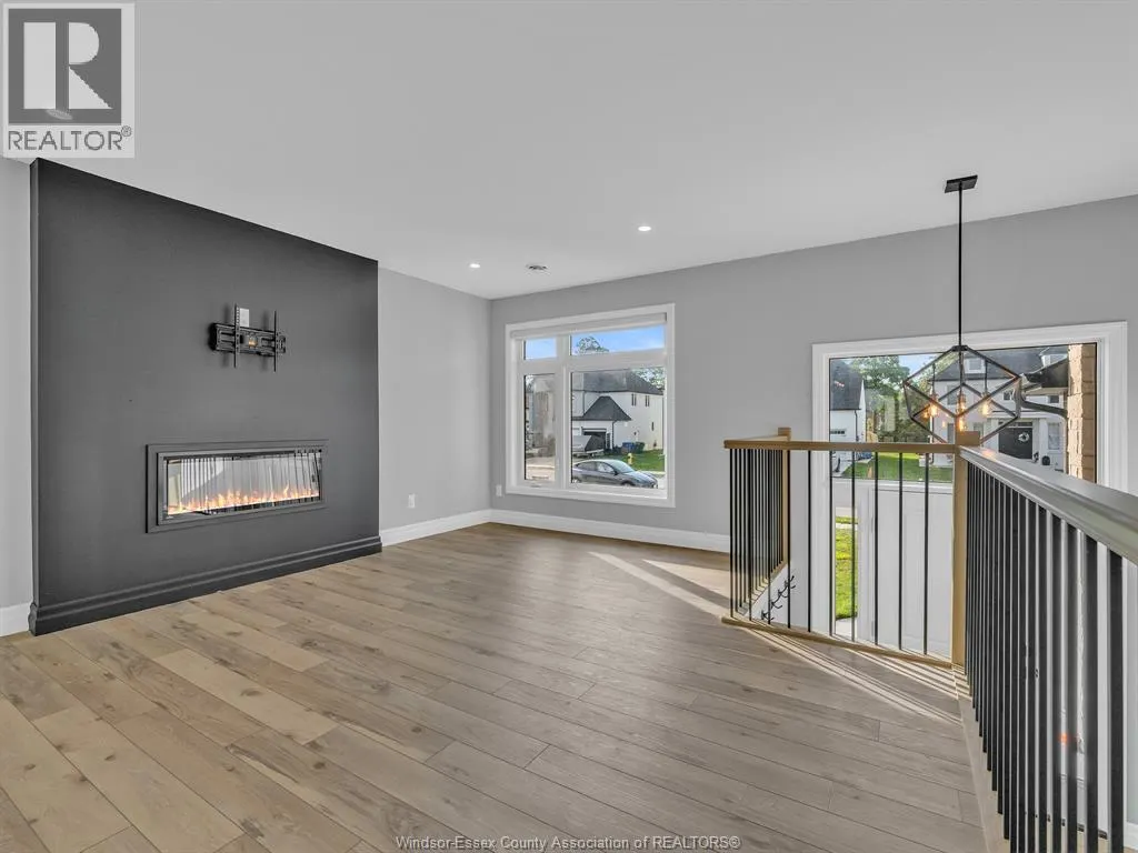 54 REDWOOD Unit# A,B
