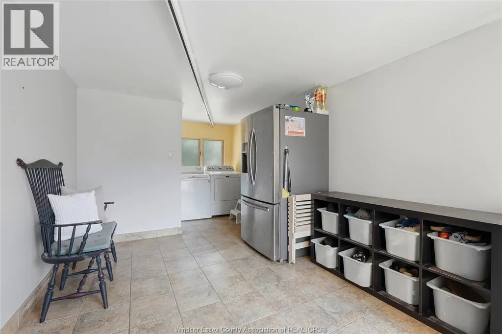 2574 BUCKINGHAM