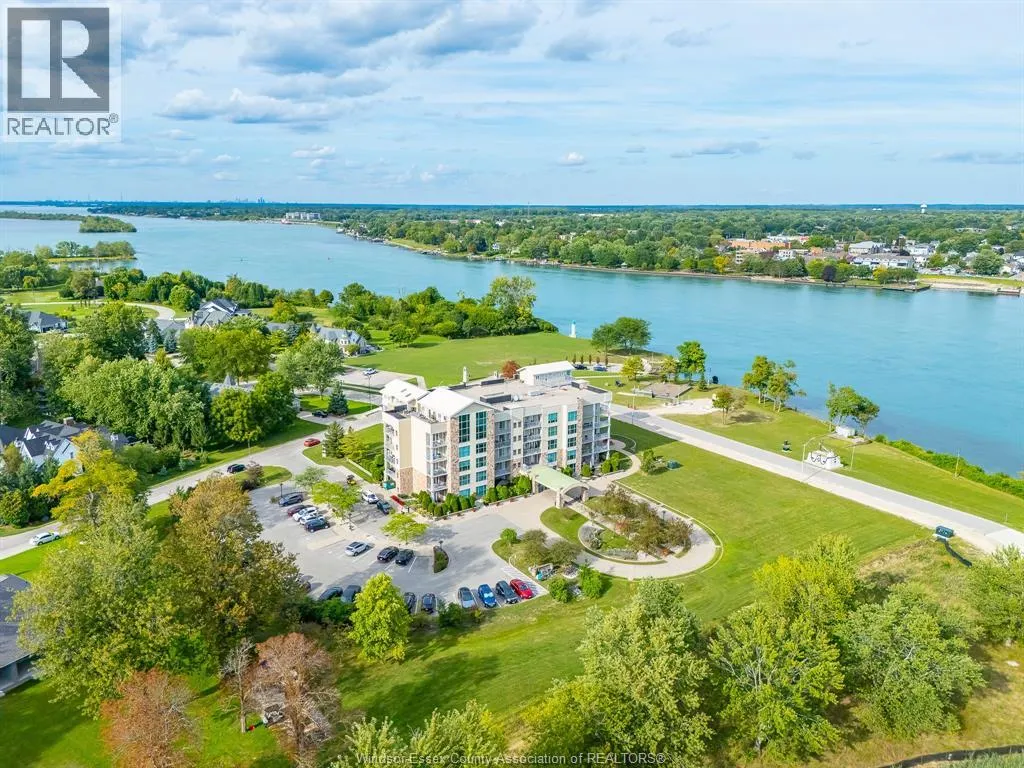 34 Boblo Island BOULEVARD Unit# 407
