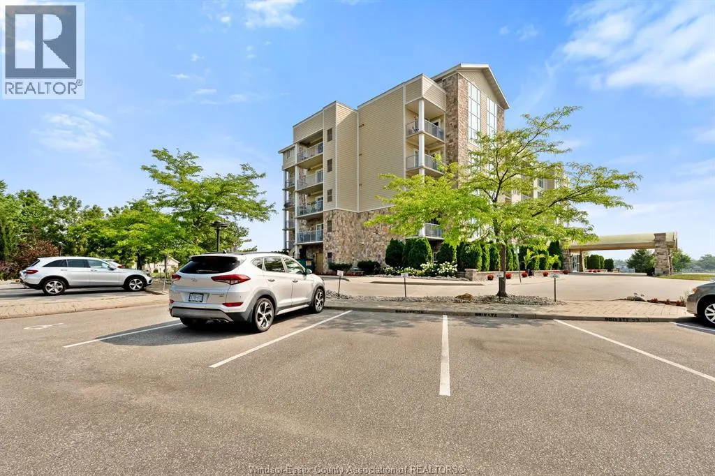 34 Boblo Island BOULEVARD Unit# 407