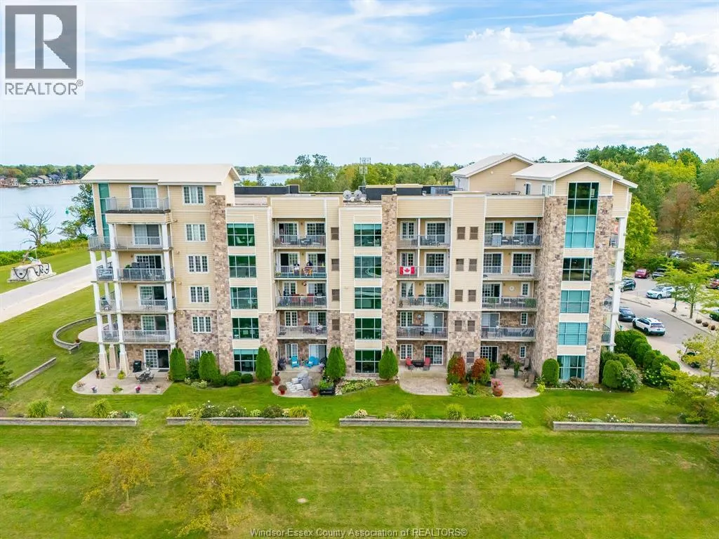34 Boblo Island BOULEVARD Unit# 407