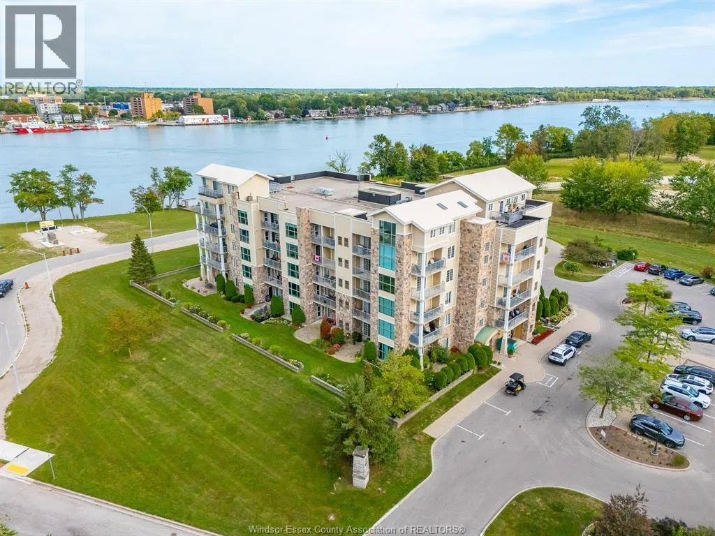 34 Boblo Island BOULEVARD Unit# 407