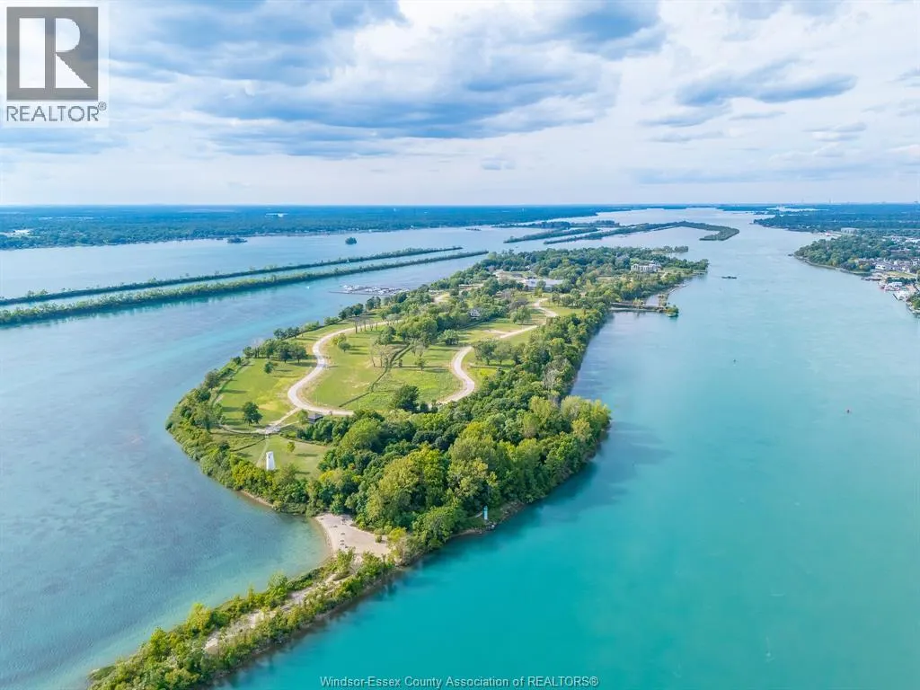 34 Boblo Island BOULEVARD Unit# 407