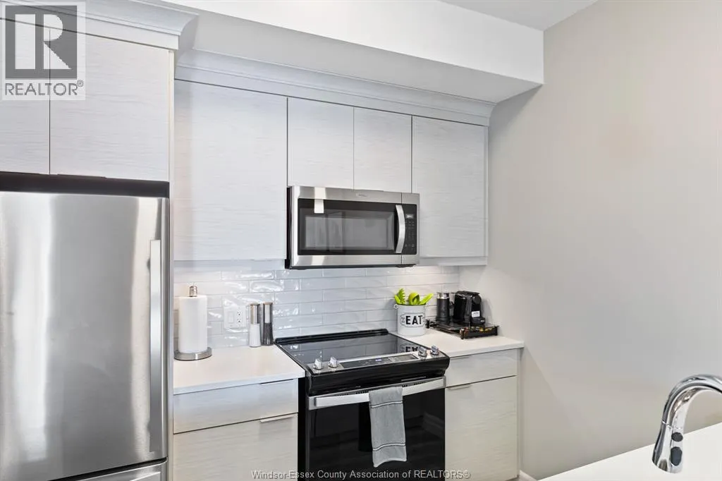 728 BROWNSTONE Unit# 303