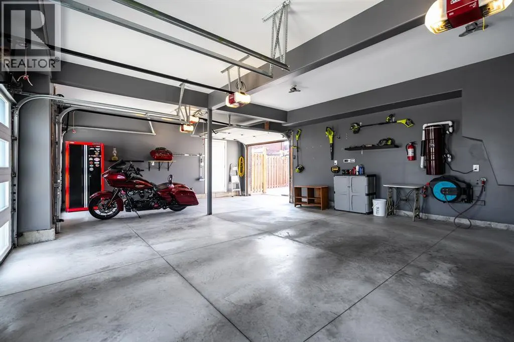 64 Valencia DRIVE