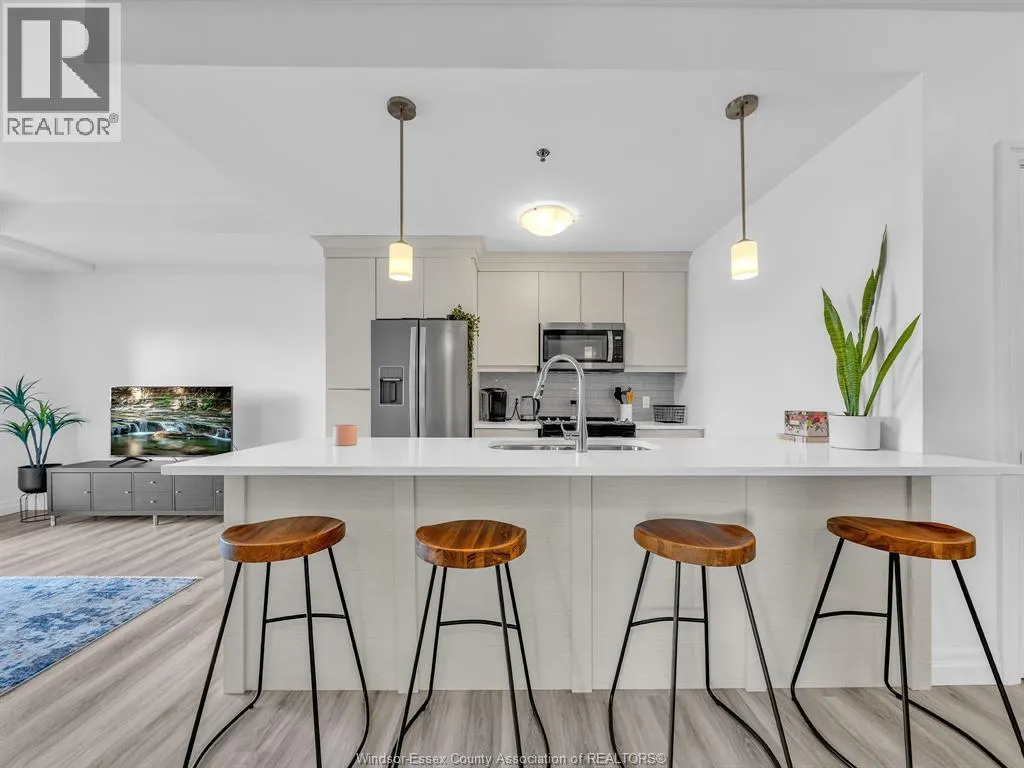 728 BROWNSTONE DRIVE Unit# 602