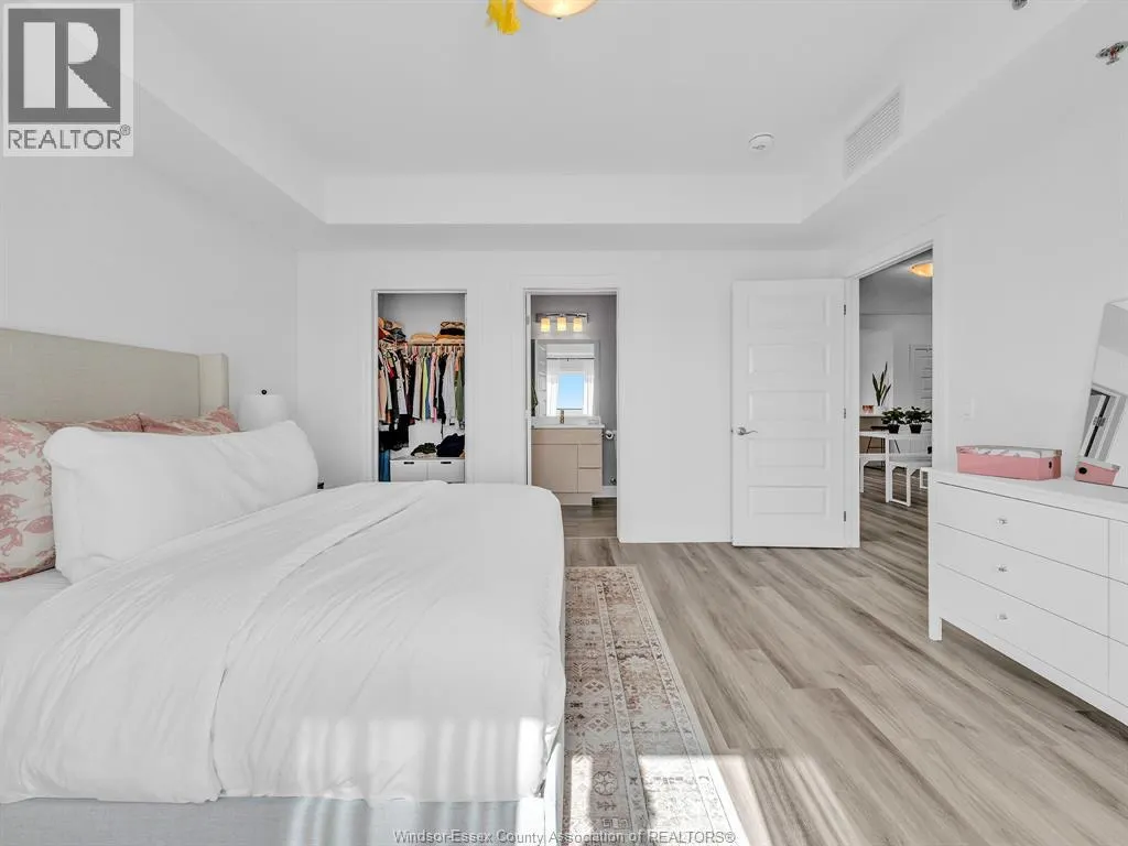 728 BROWNSTONE DRIVE Unit# 602