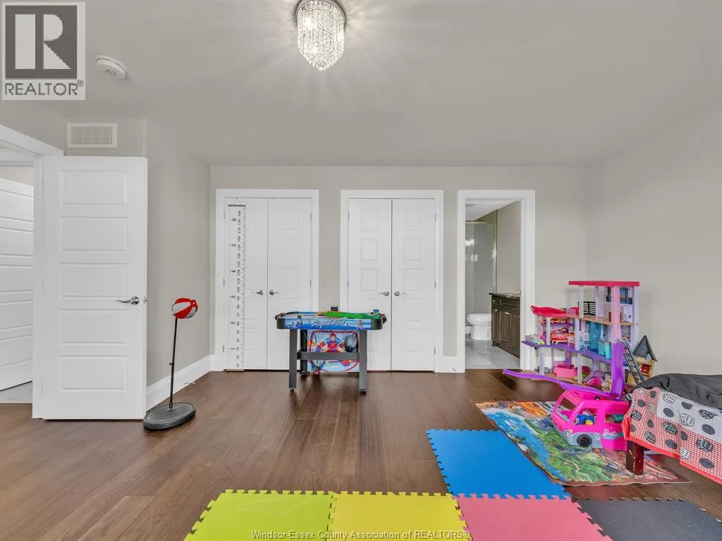 336 BENSON COURT