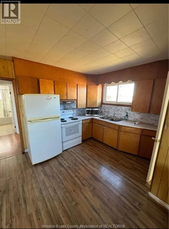 432 SIMCOE STREET Unit# UPPER FLOOR 1