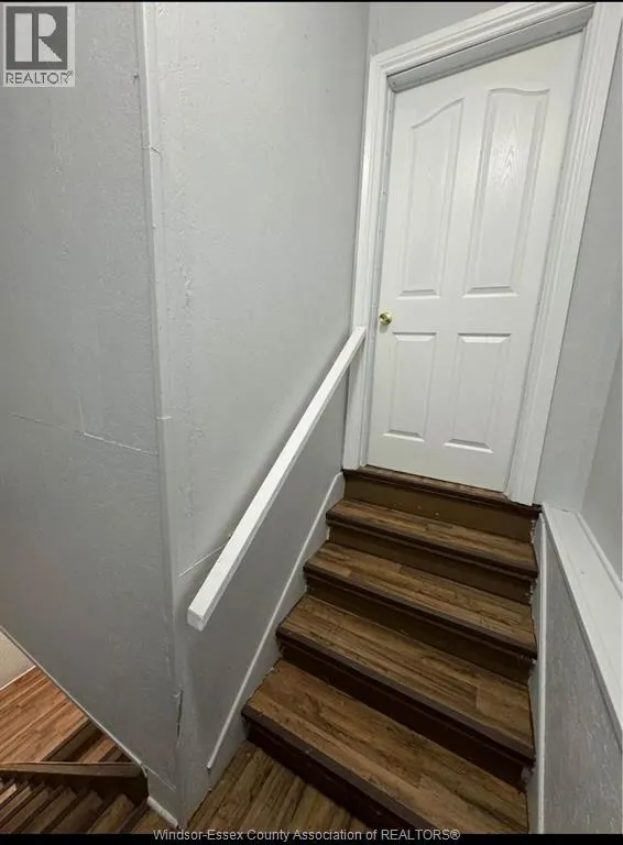 432 SIMCOE STREET Unit# UPPER FLOOR 1