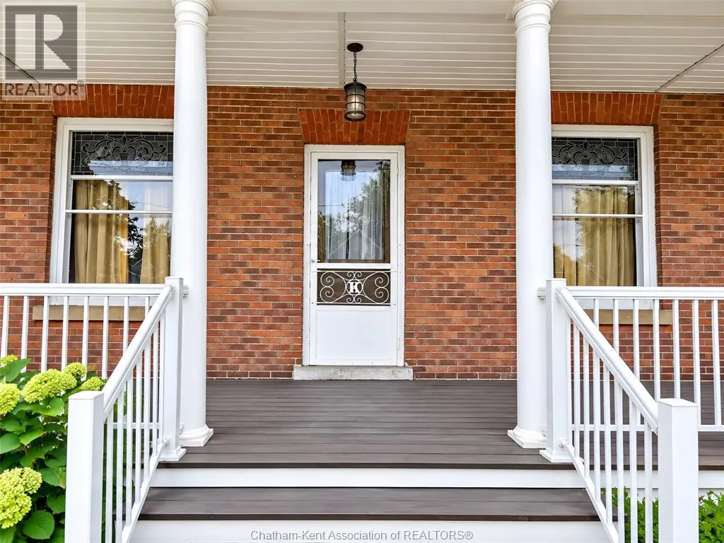 86 Chatham STREET North