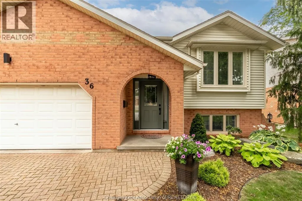 36 Plantation PLACE