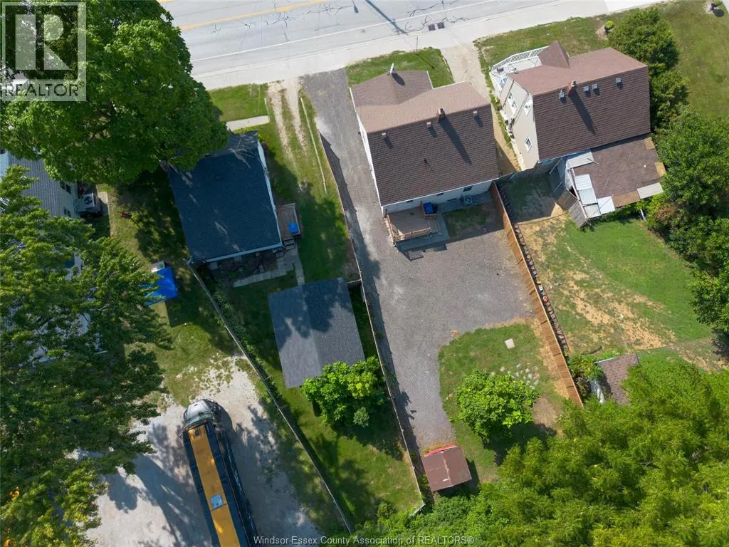 212 ERIE STREET North