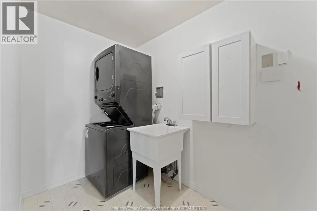 3855 Southwinds DRIVE Unit# 702