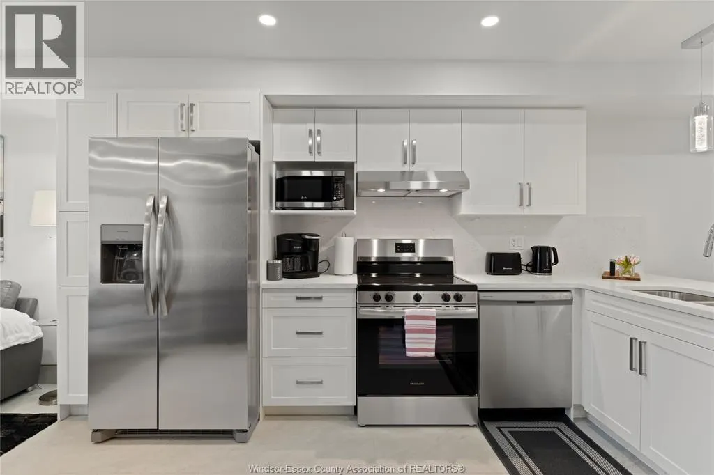 171 ROBSON ROAD Unit# 2