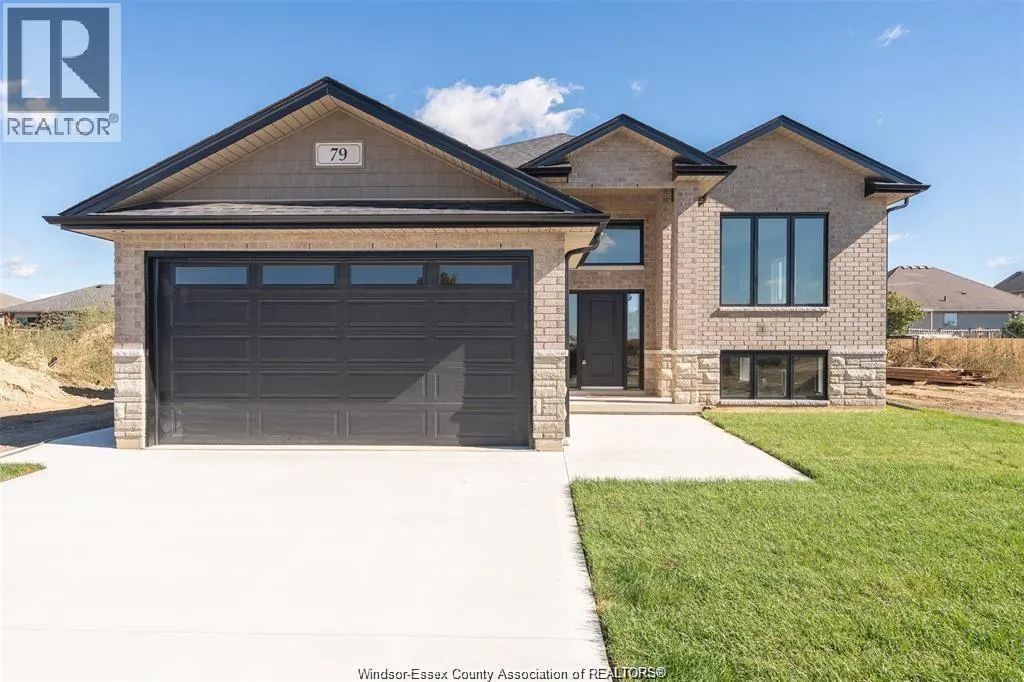 51 FENCELINE DRIVE