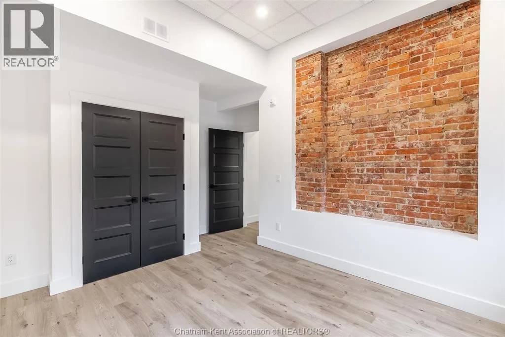 138 King STREET West Unit# 204