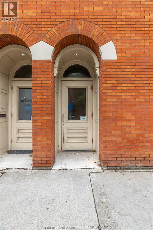 138 King STREET West Unit# 204