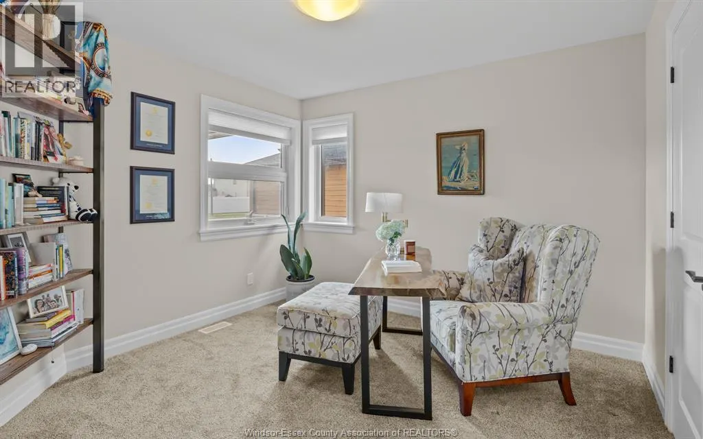 213 MEADOWVIEW