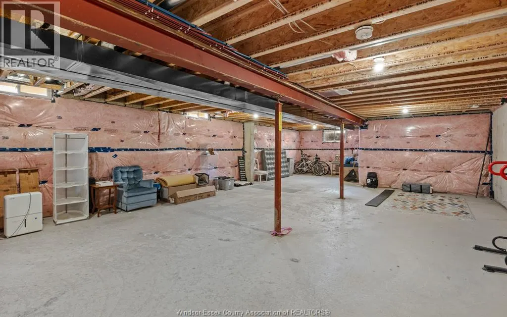 213 MEADOWVIEW
